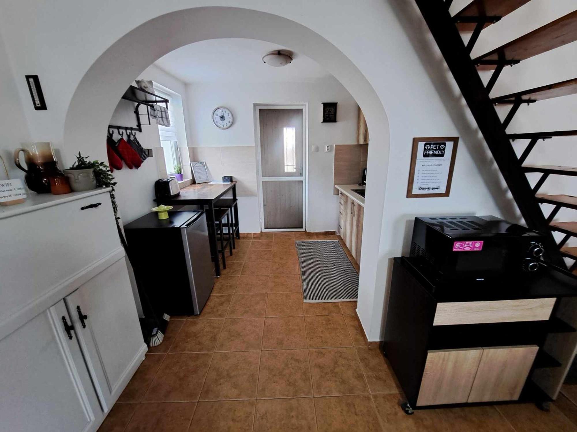 Grapeline Guesthouse Chotin Экстерьер фото